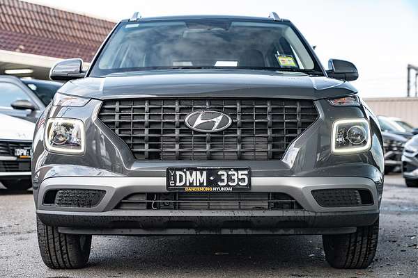 2025 Hyundai Venue Active QX.V5
