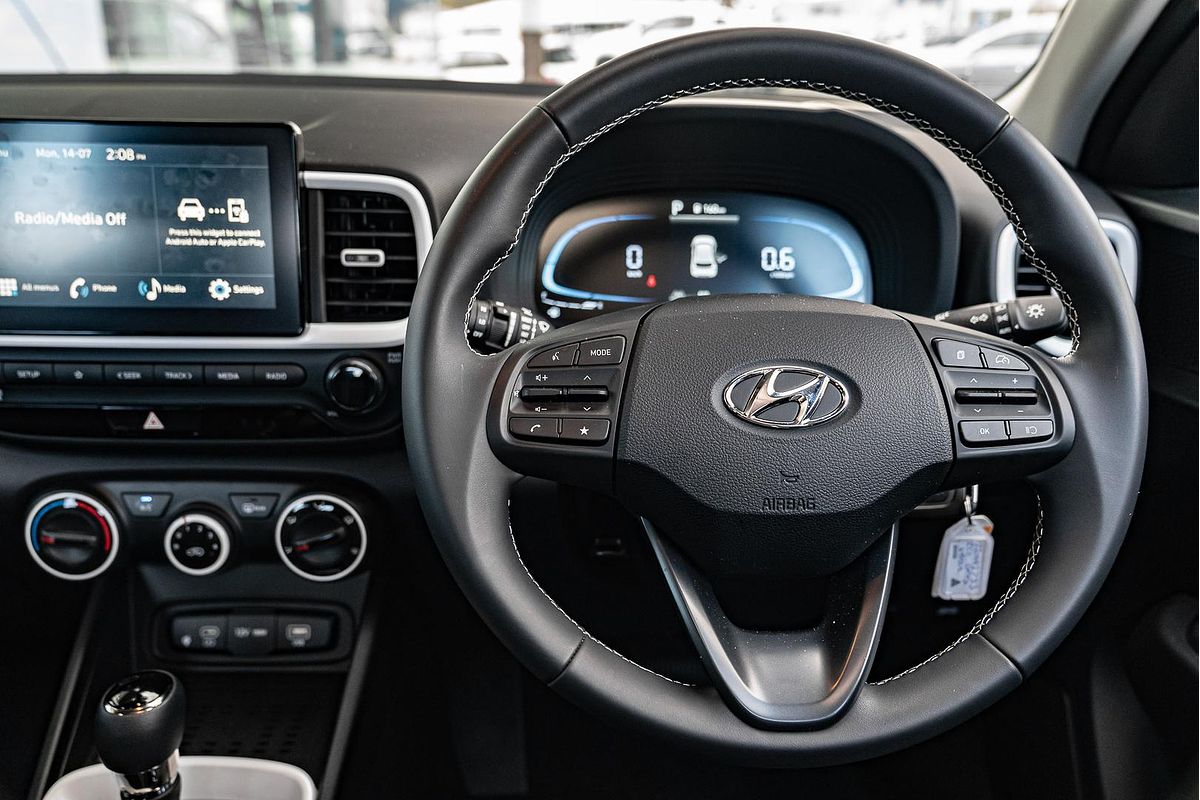 2025 Hyundai Venue Active QX.V5