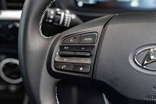 2025 Hyundai Venue Active QX.V5