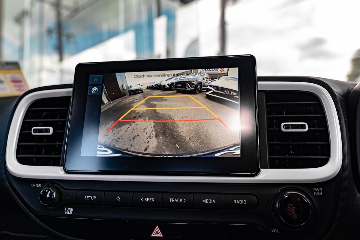 2025 Hyundai Venue Active QX.V5