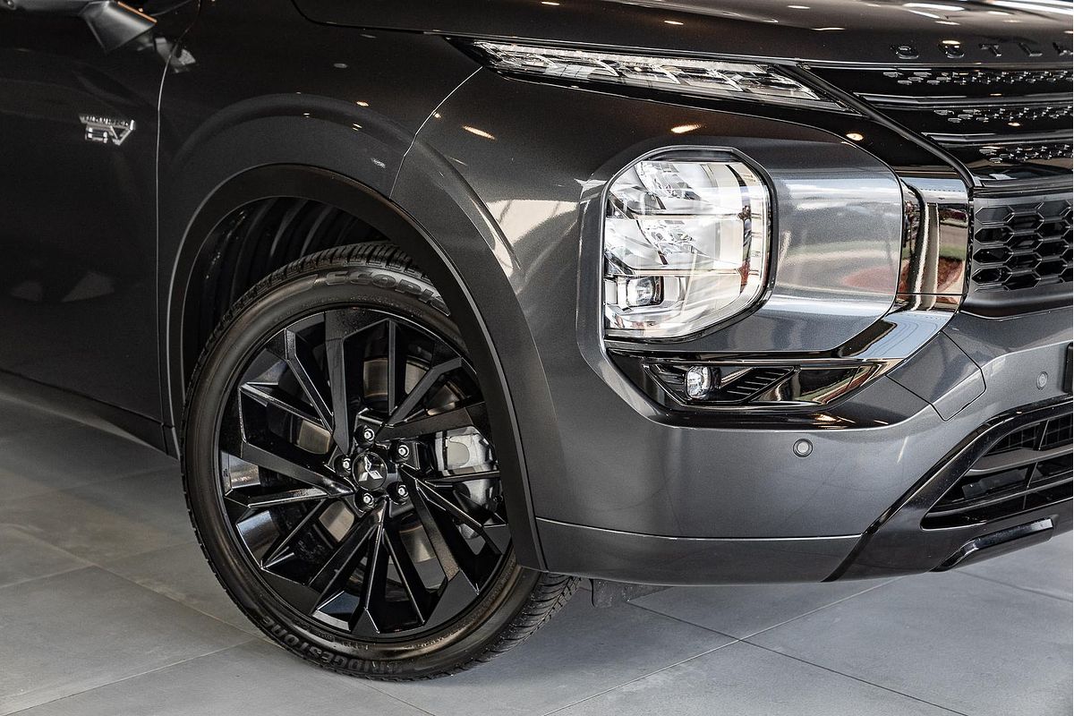 2024 Mitsubishi Outlander PHEV GSR ZM