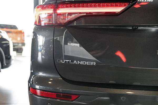 2024 Mitsubishi Outlander PHEV GSR ZM