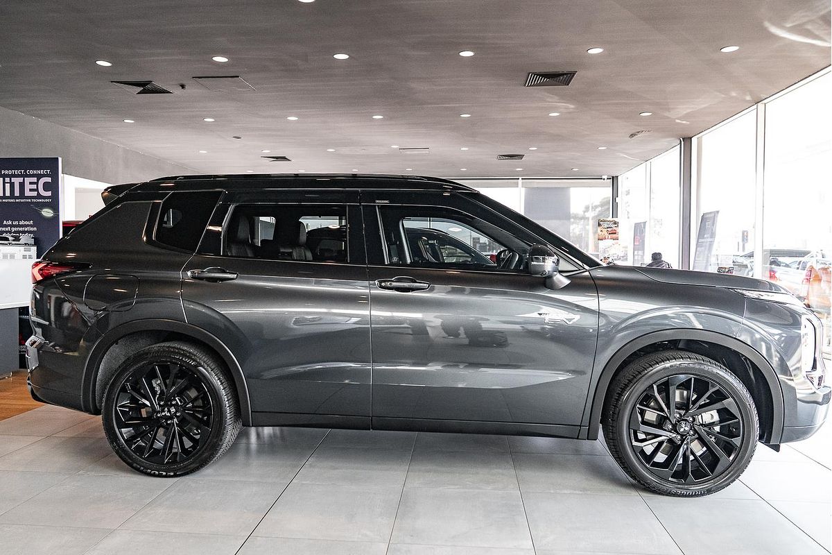 2024 Mitsubishi Outlander PHEV GSR ZM