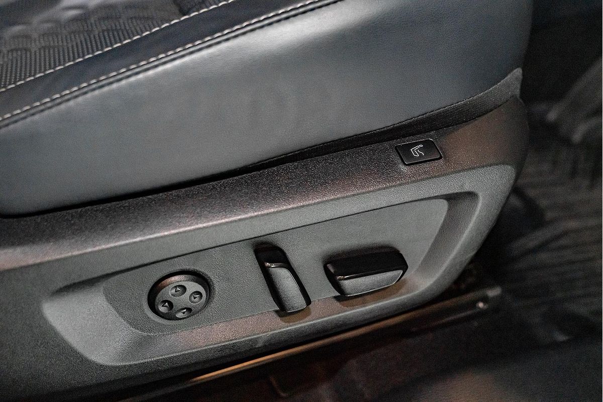 2024 Mitsubishi Outlander PHEV GSR ZM