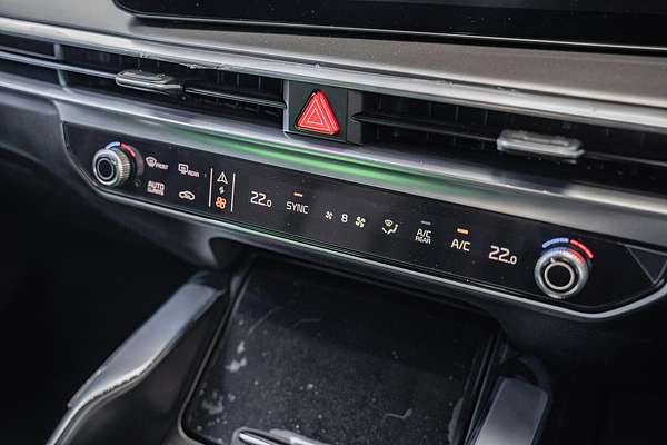 2025 Kia Sorento Sport MQ4 PE