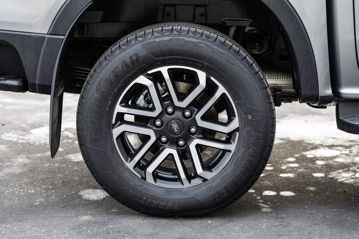 2025 Ford Ranger Sport  4X4 2.0L
