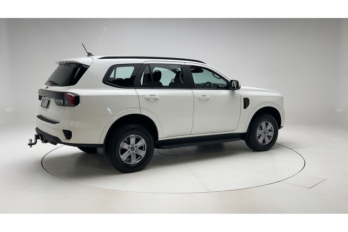 2024 Ford Everest Ambiente 2.0L