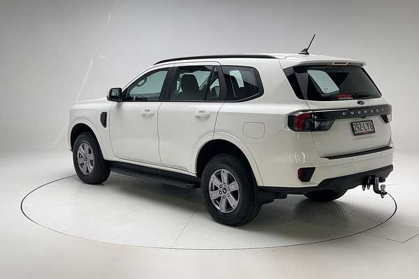 2024 Ford Everest Ambiente 2.0L