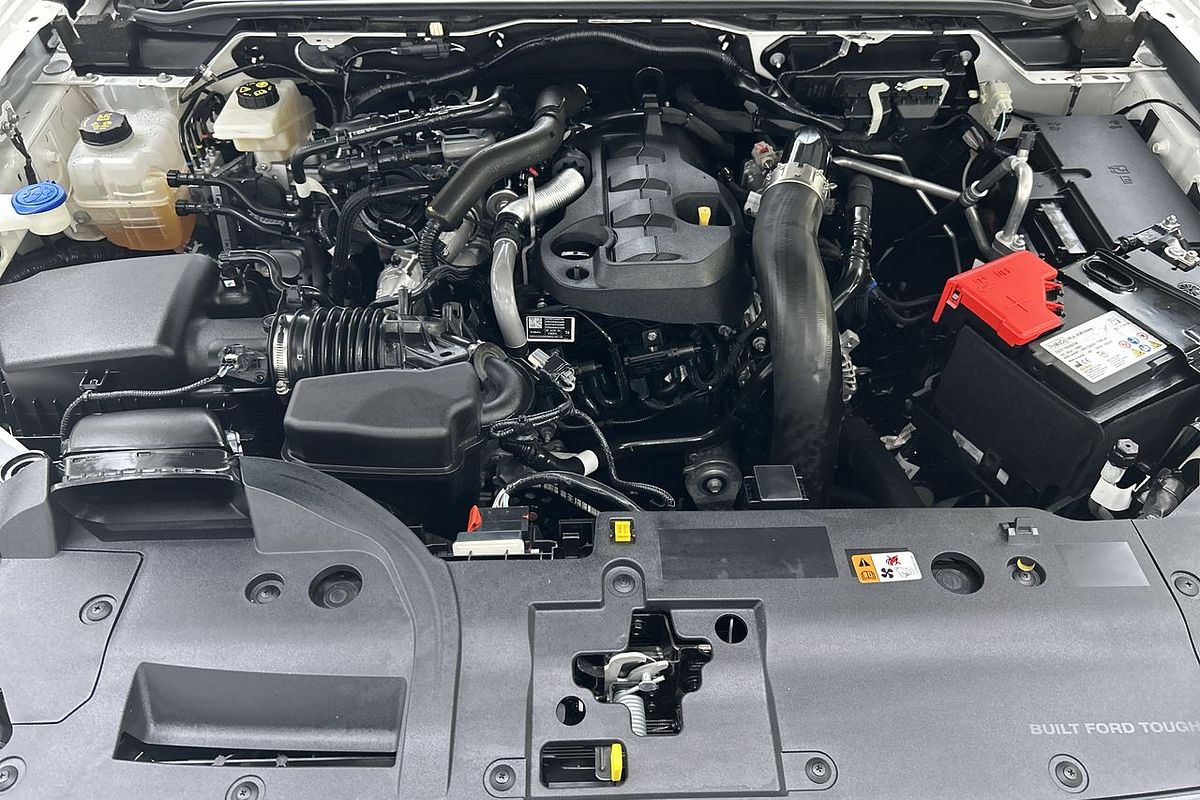2024 Ford Everest Ambiente 2.0L