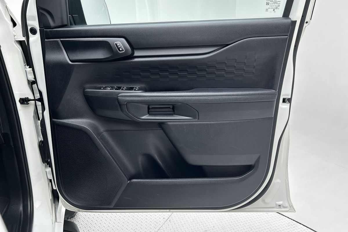 2024 Ford Everest Ambiente 2.0L