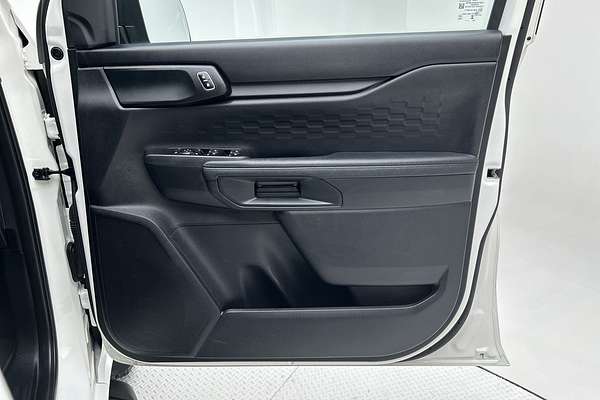 2024 Ford Everest Ambiente 2.0L