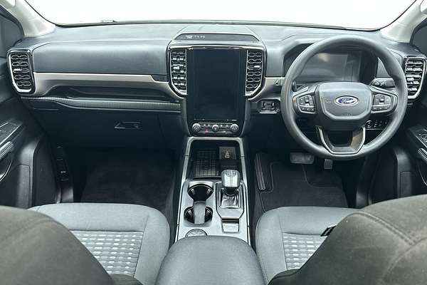 2024 Ford Everest Ambiente 2.0L