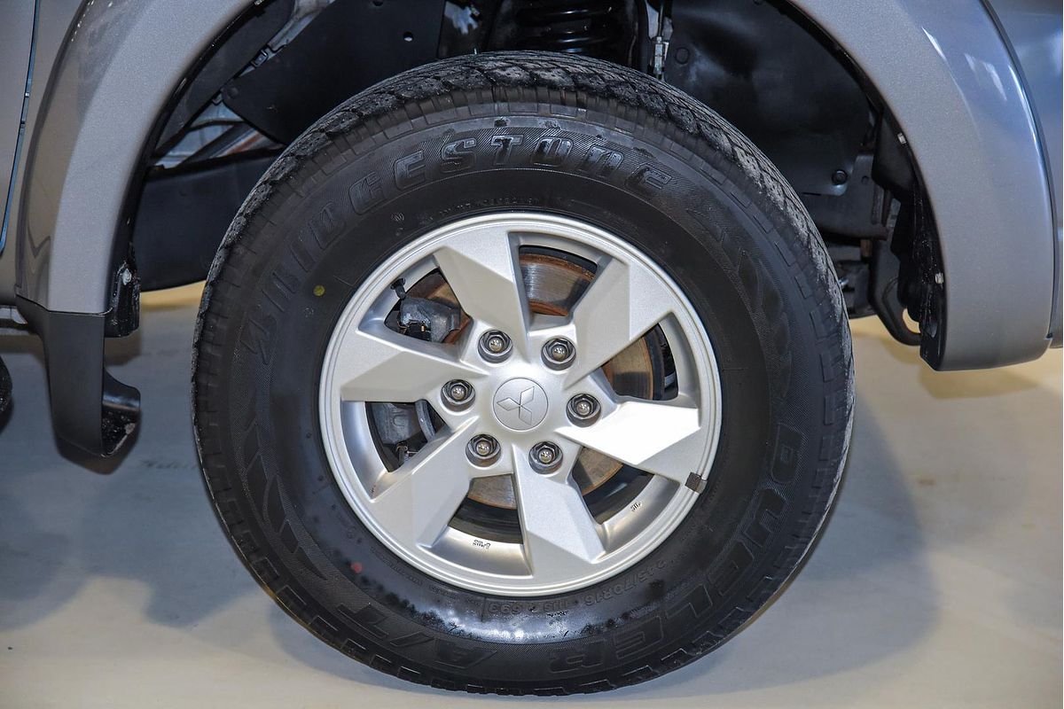 2017 Mitsubishi Triton GLX+ MQ 4X4