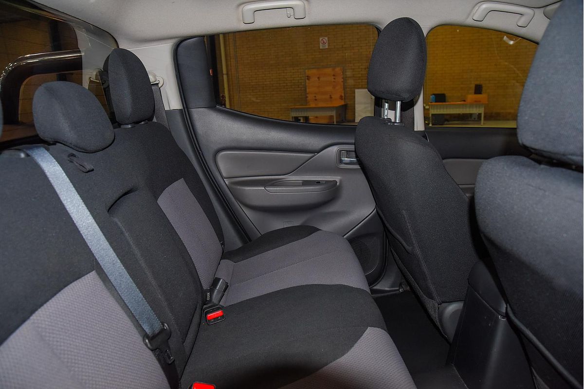 2017 Mitsubishi Triton GLX+ MQ 4X4