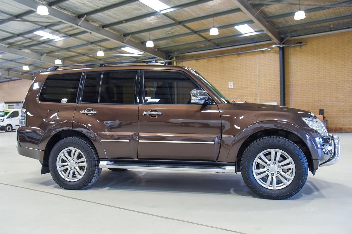 2018 Mitsubishi Pajero Exceed NX