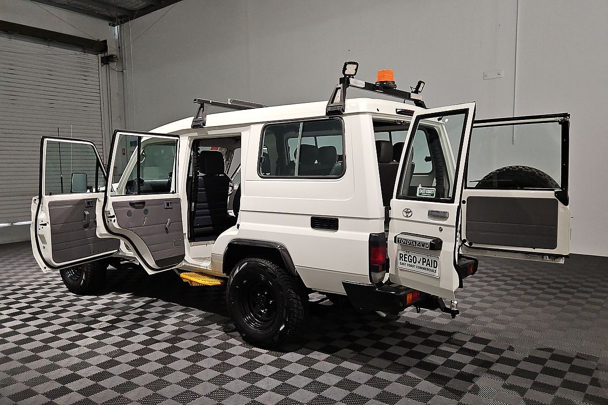 2020 Toyota Landcruiser Workmate Troopcarrier VDJ78R
