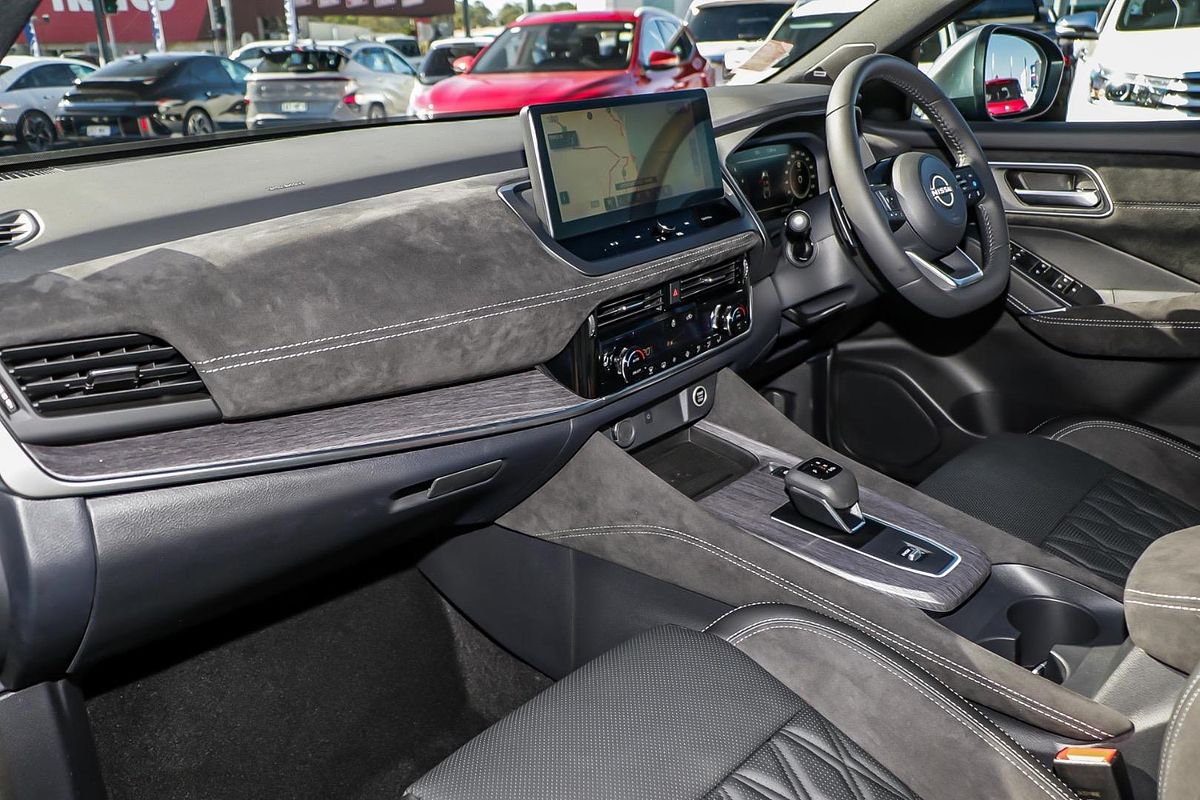 2024 Nissan QASHQAI Ti-L J12