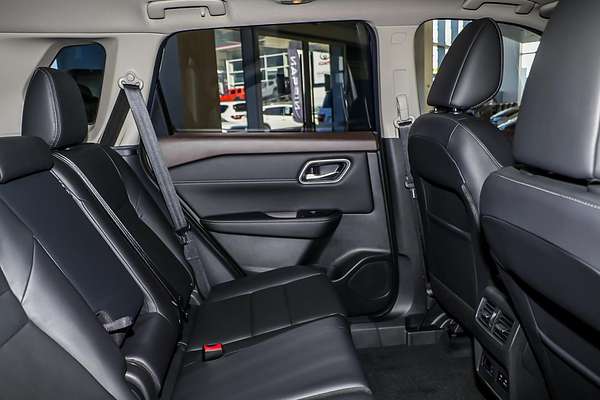 2024 Nissan X-TRAIL Ti T33