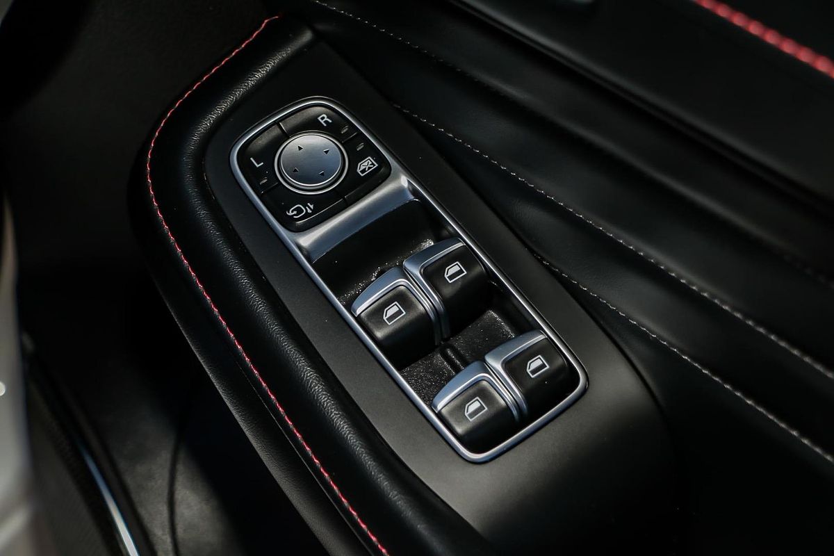 2022 MG HS Plus EV Essence SAS23