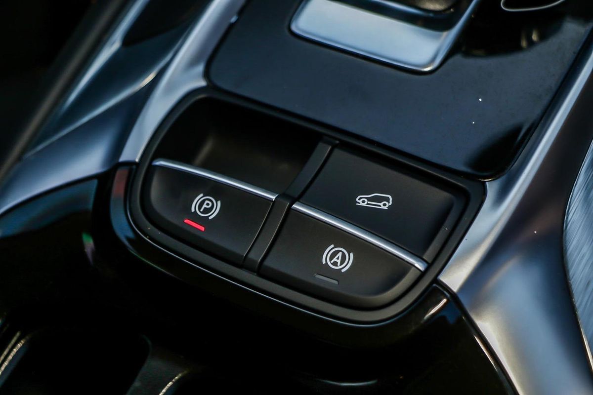 2022 MG HS Plus EV Excite SAS23