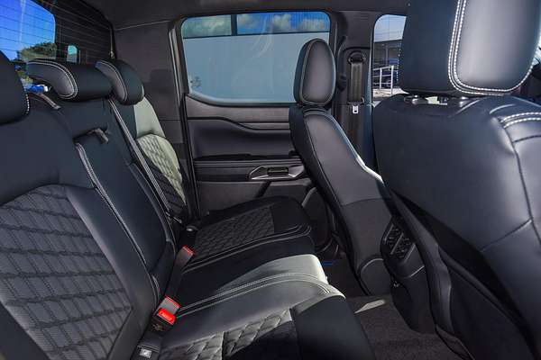 2024 Ford Ranger Platinum 4X4 3.0L