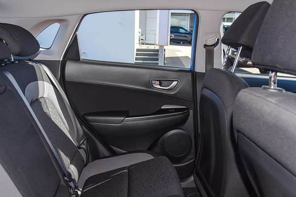 2017 Hyundai Kona Active OS