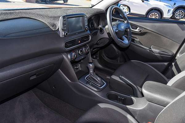 2017 Hyundai Kona Active OS