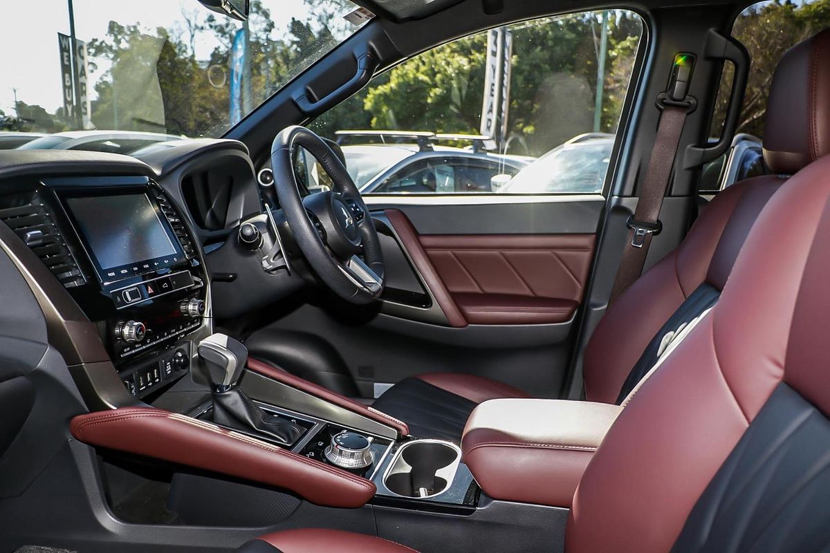 2024 Mitsubishi Pajero Sport GSR QG