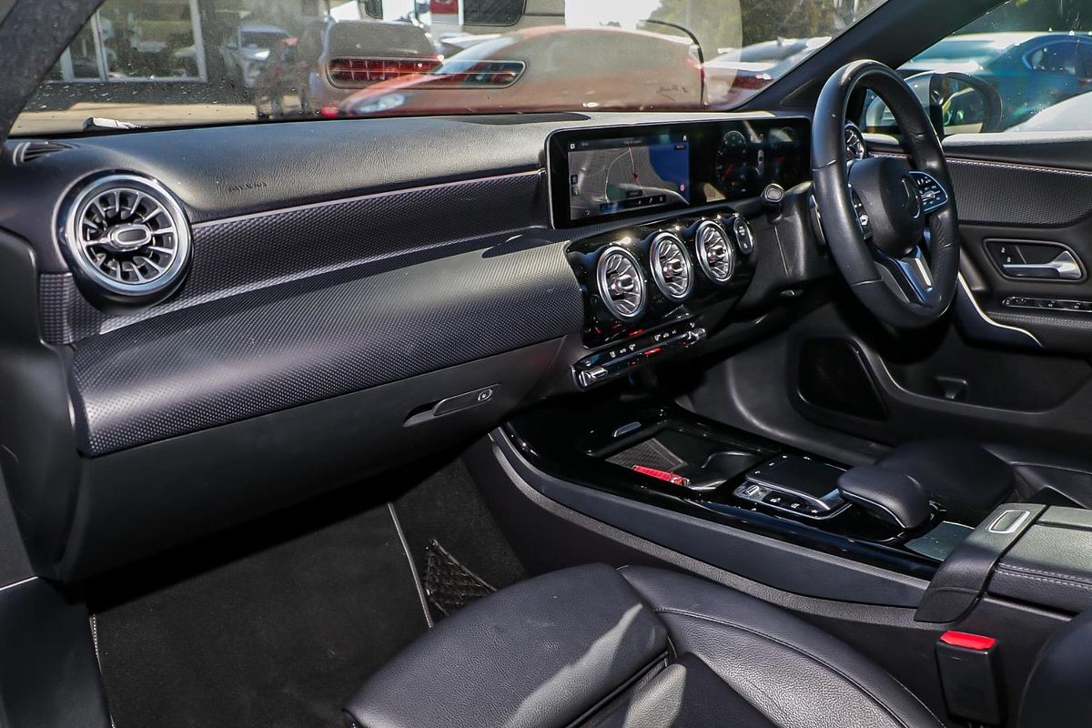 2018 Mercedes-Benz A-Class A200 W177