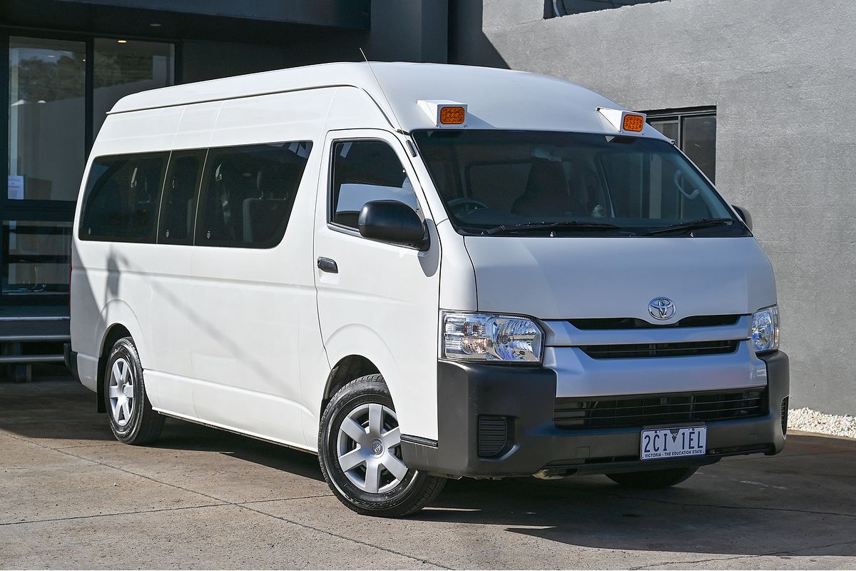 2017 Toyota Hiace Commuter KDH223R