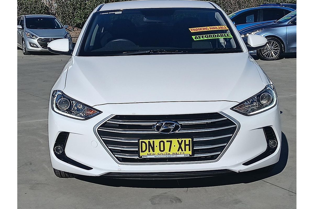 2017 Hyundai Elantra Active AD