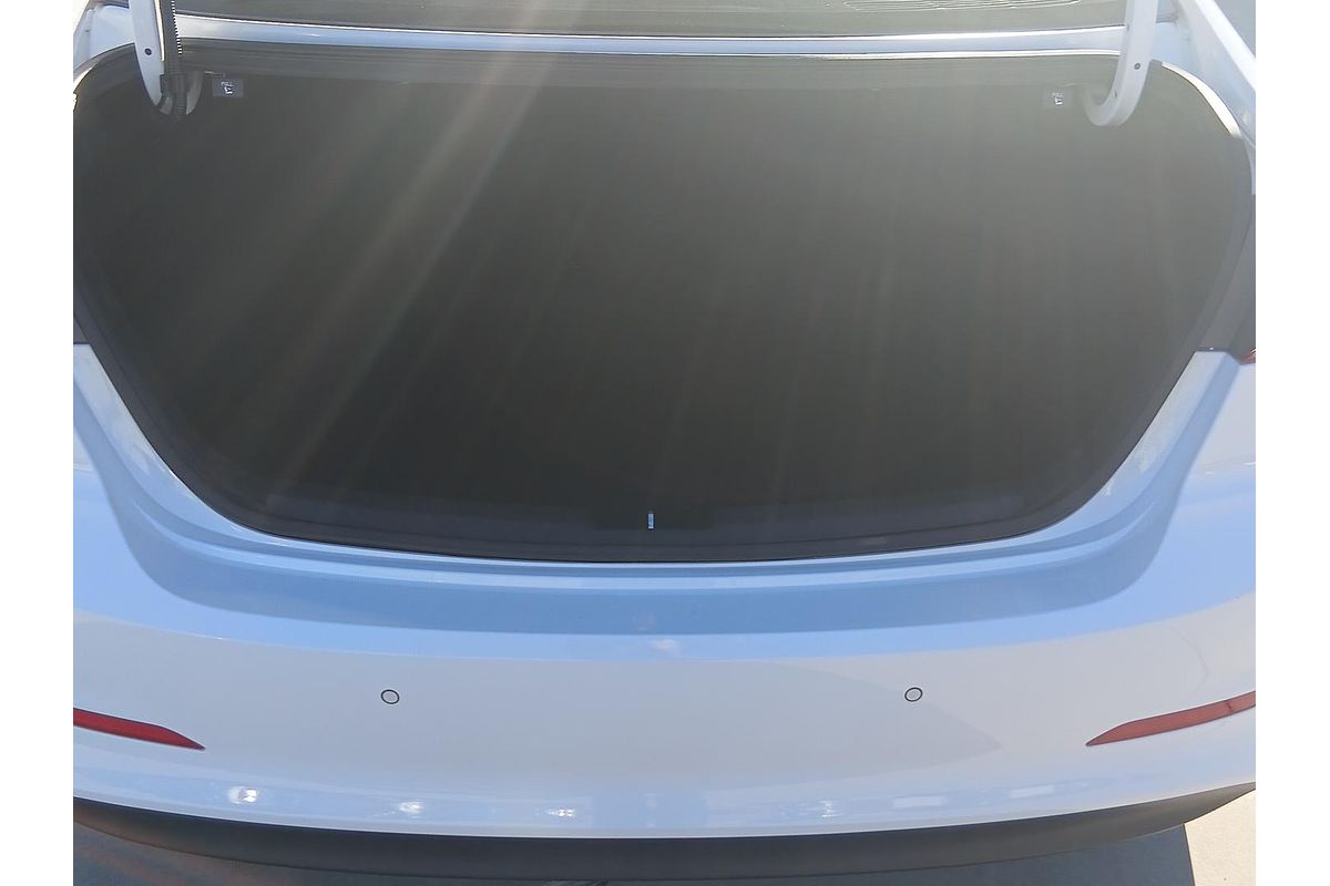 2017 Hyundai Elantra Active AD