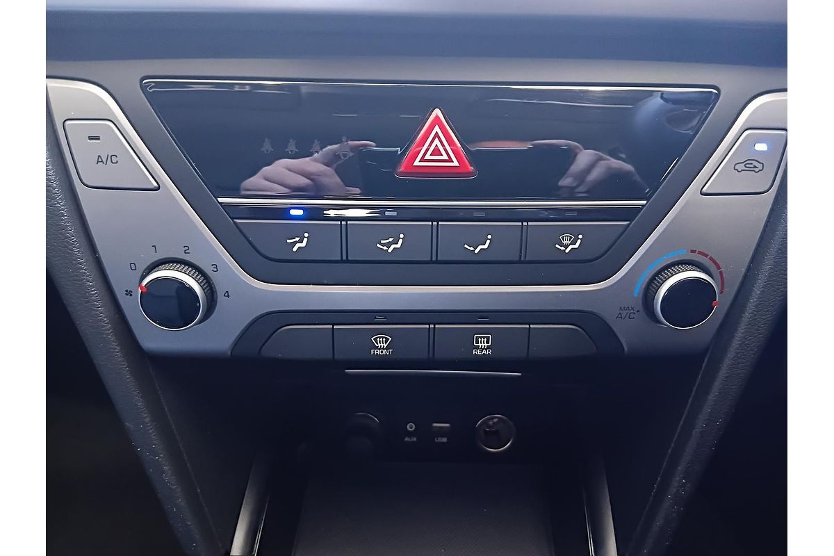 2017 Hyundai Elantra Active AD