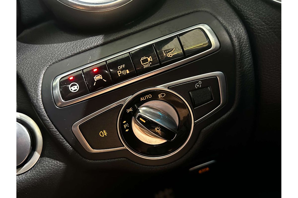 2016 Mercedes-Benz C-Class C300 C205