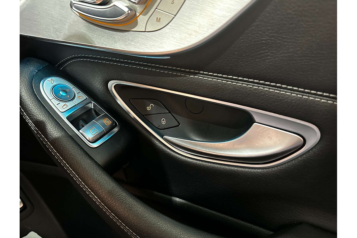 2016 Mercedes-Benz C-Class C300 C205