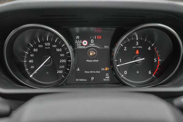 2020 Land Rover Discovery SD6 SE Series 5