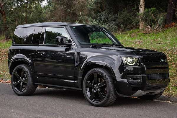 2022 Land Rover Defender 90 P525 V8 L663