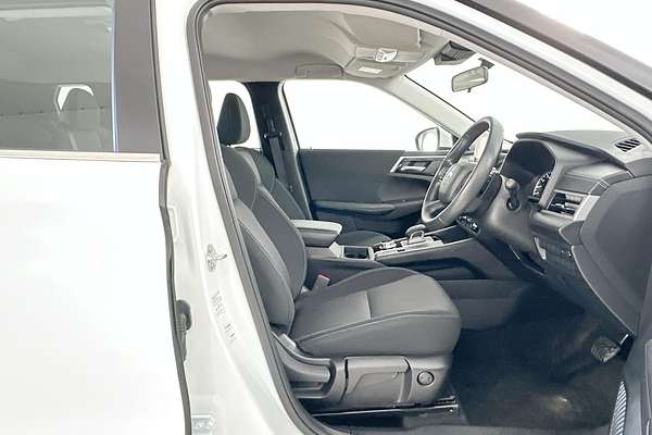 2024 Mitsubishi Outlander ES ZM