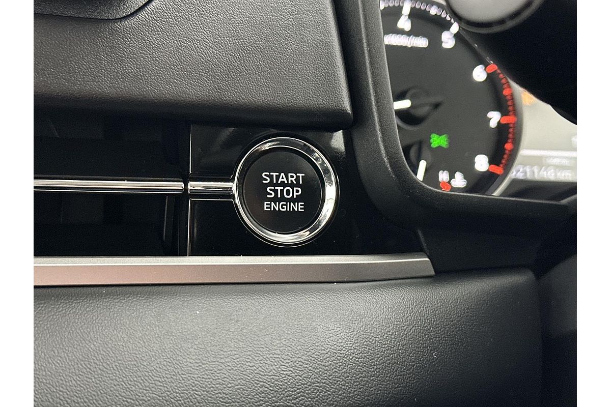 2024 Mitsubishi Outlander ES ZM