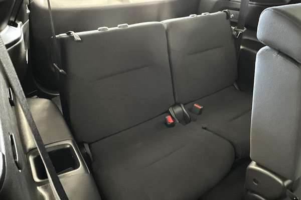 2024 Mitsubishi Outlander ES ZM