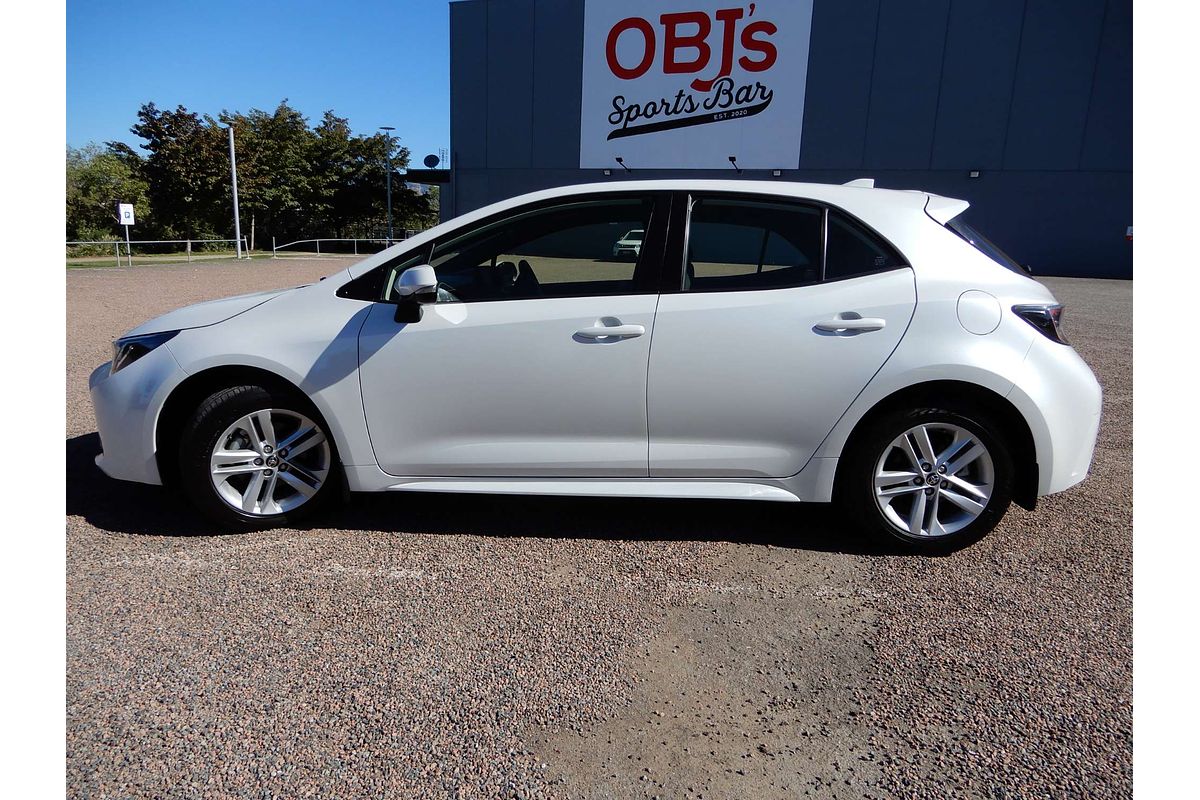 2021 Toyota Corolla Ascent Sport MZEA12R