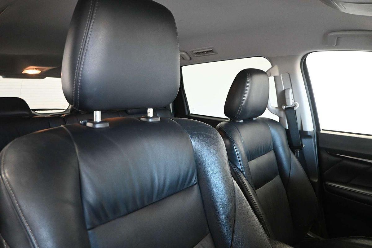2017 Mitsubishi Pajero Sport GLS QE