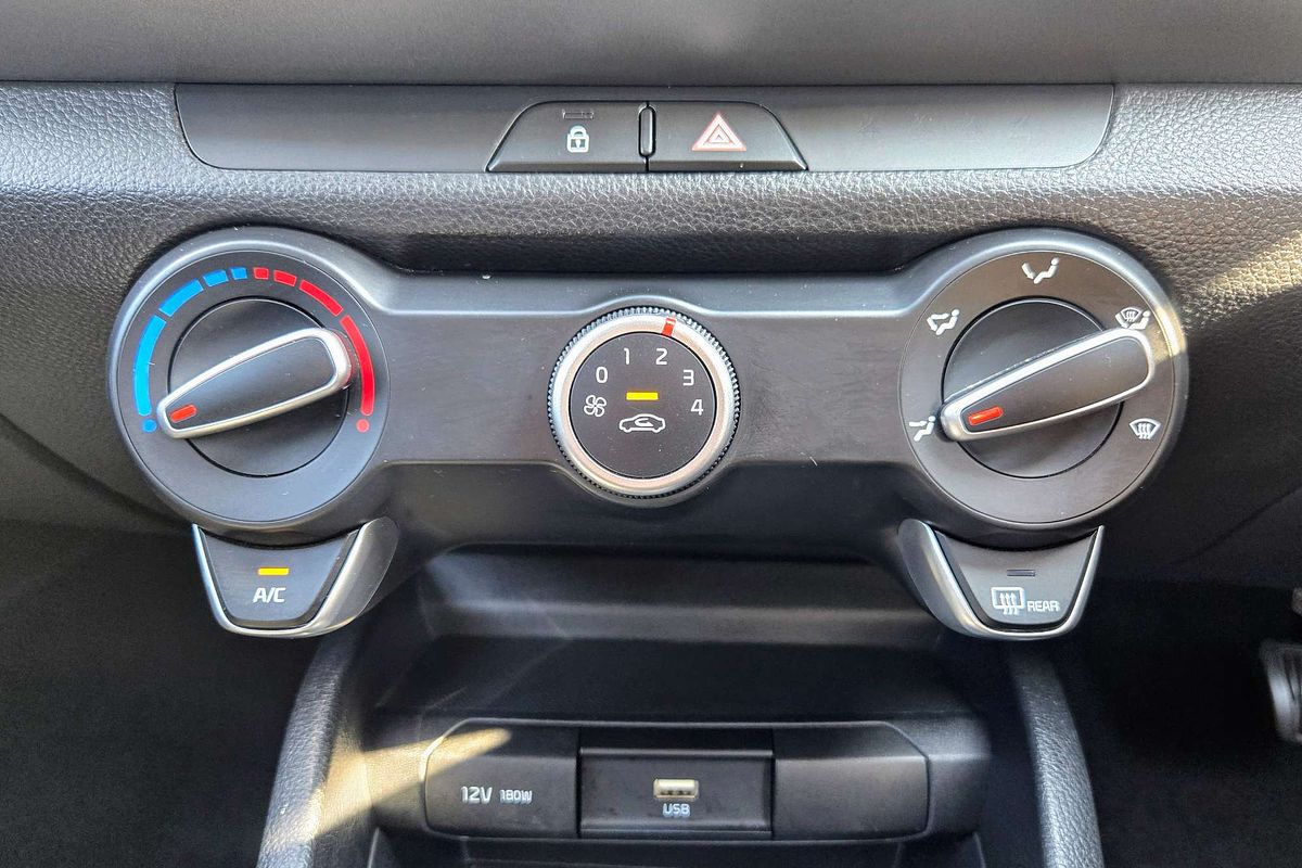 2021 Kia Stonic S YB
