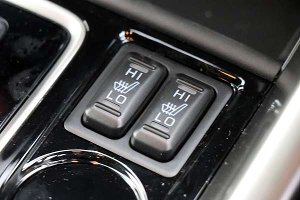 2024 Mitsubishi Eclipse Cross Black Edition YB