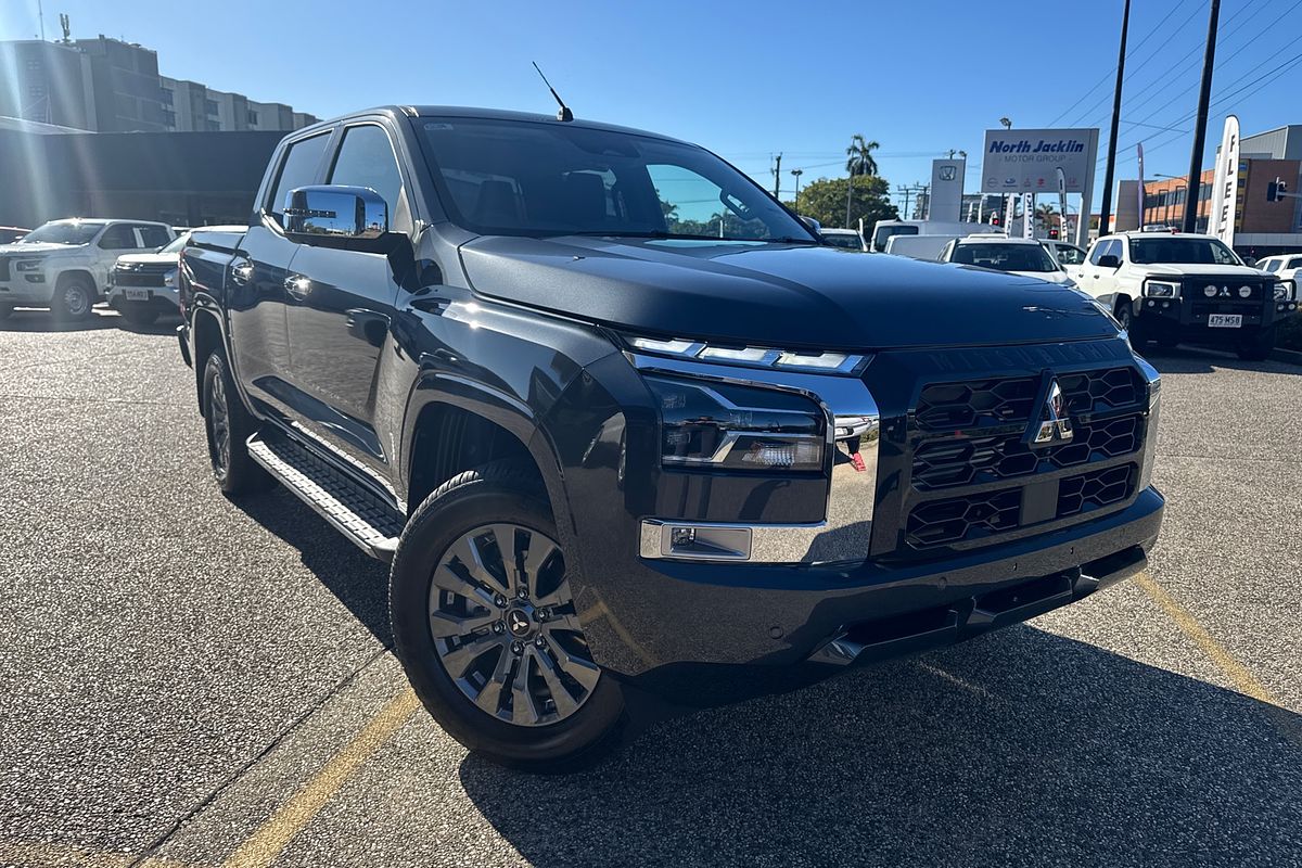 2025 Mitsubishi Triton GLS MV 4X4