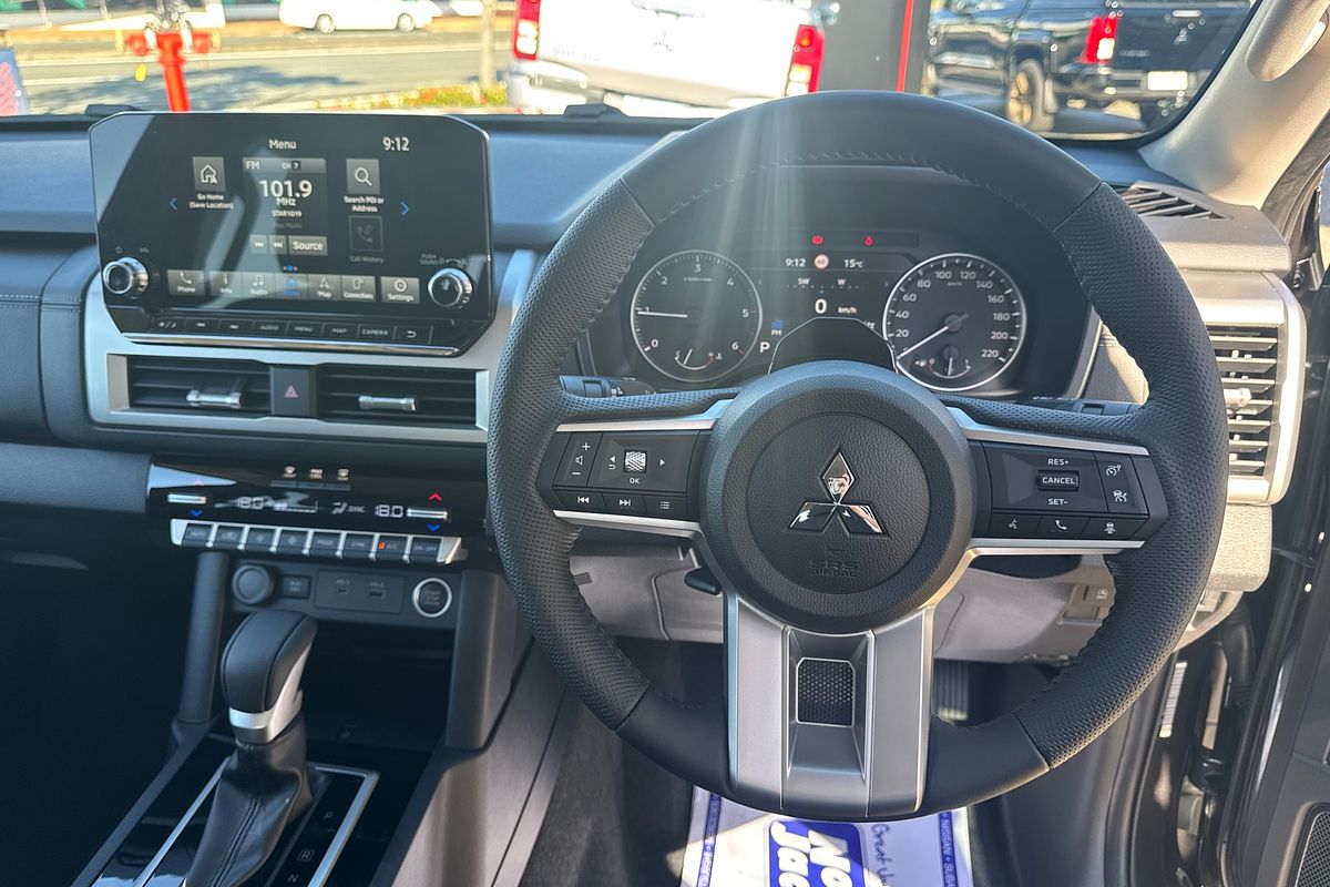 2025 Mitsubishi Triton GLS MV 4X4