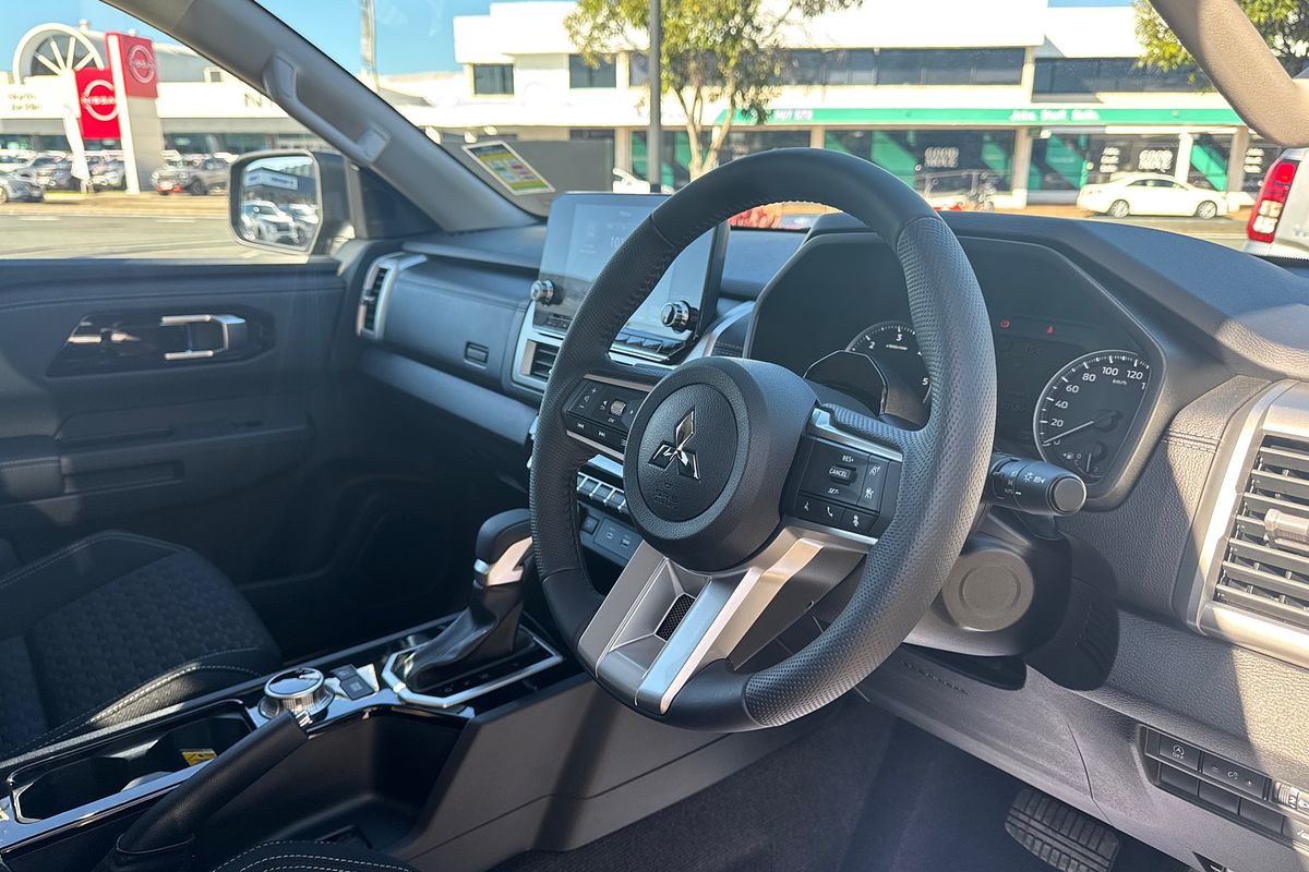 2025 Mitsubishi Triton GLS MV 4X4