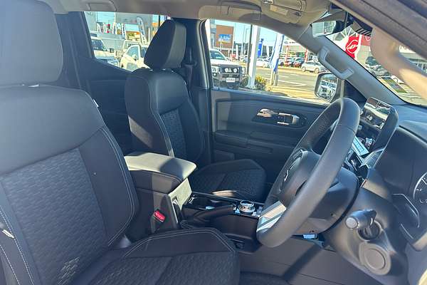 2025 Mitsubishi Triton GLS MV 4X4