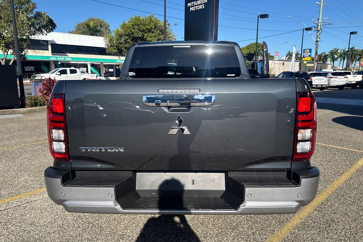 2025 Mitsubishi Triton GLS MV 4X4