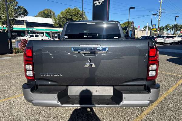 2025 Mitsubishi Triton GLS MV 4X4